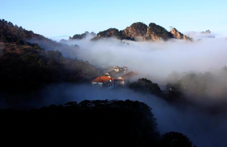 雨后黄山“观海”