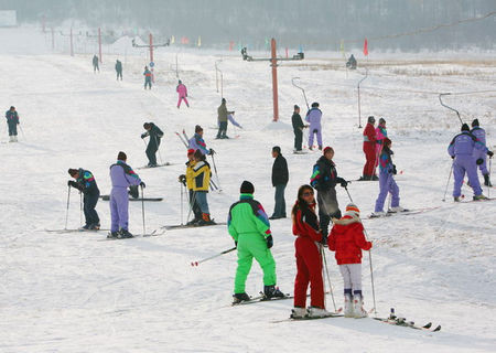 冬季冰雪体验之旅 撒欢在国内四大浪漫雪场