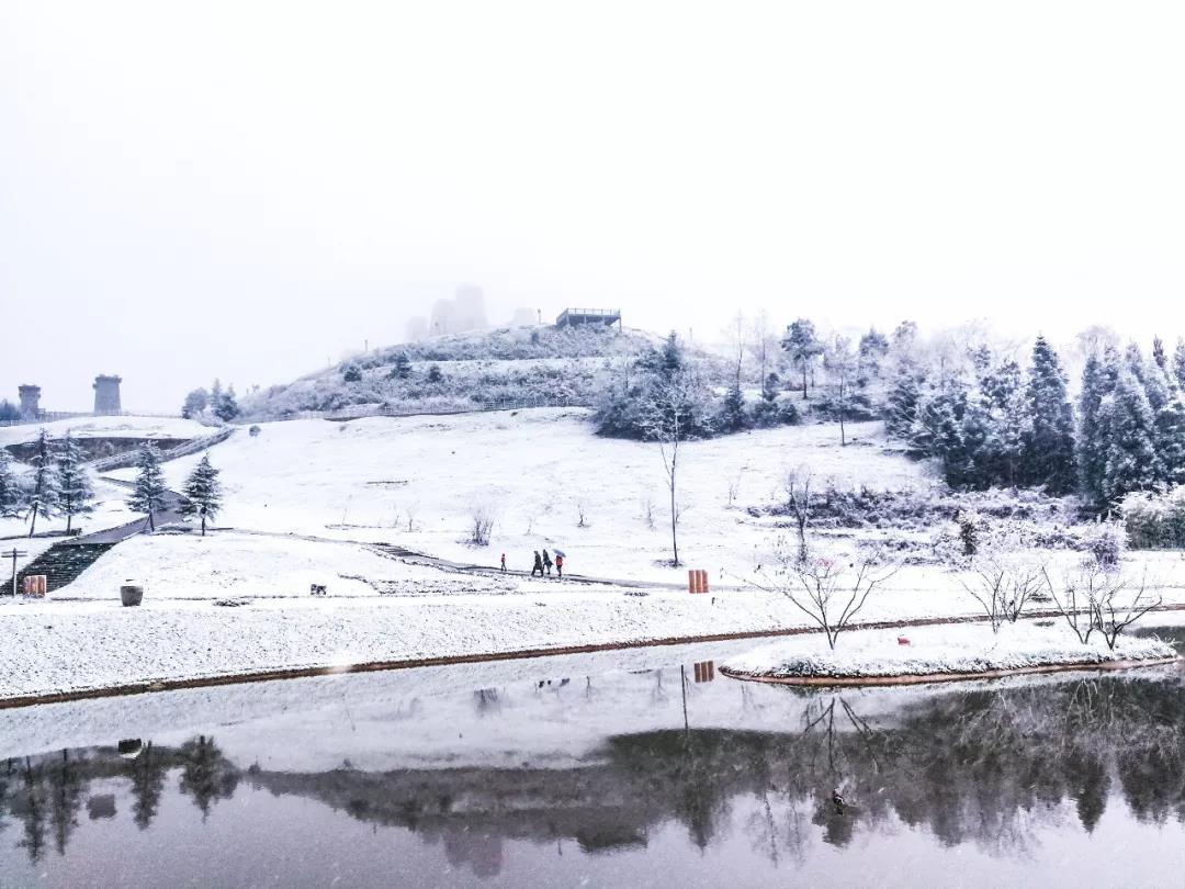 玉舍雪山滑雪场预计12月22号开始迎客